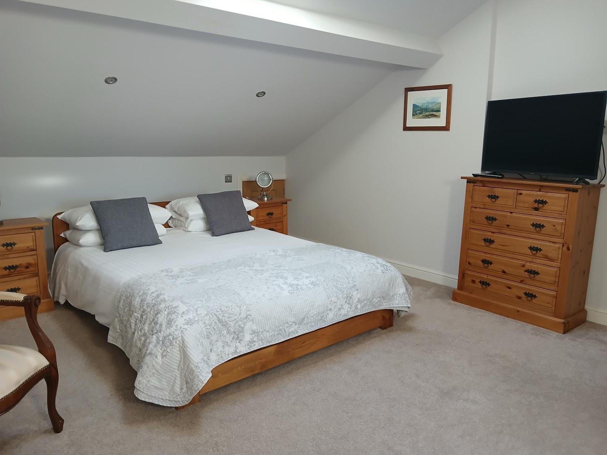 Ormsgill Inn Barrow-in-Furness Екстериор снимка