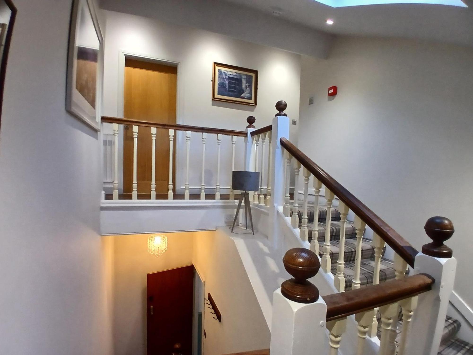 Ormsgill Inn Barrow-in-Furness Стая снимка